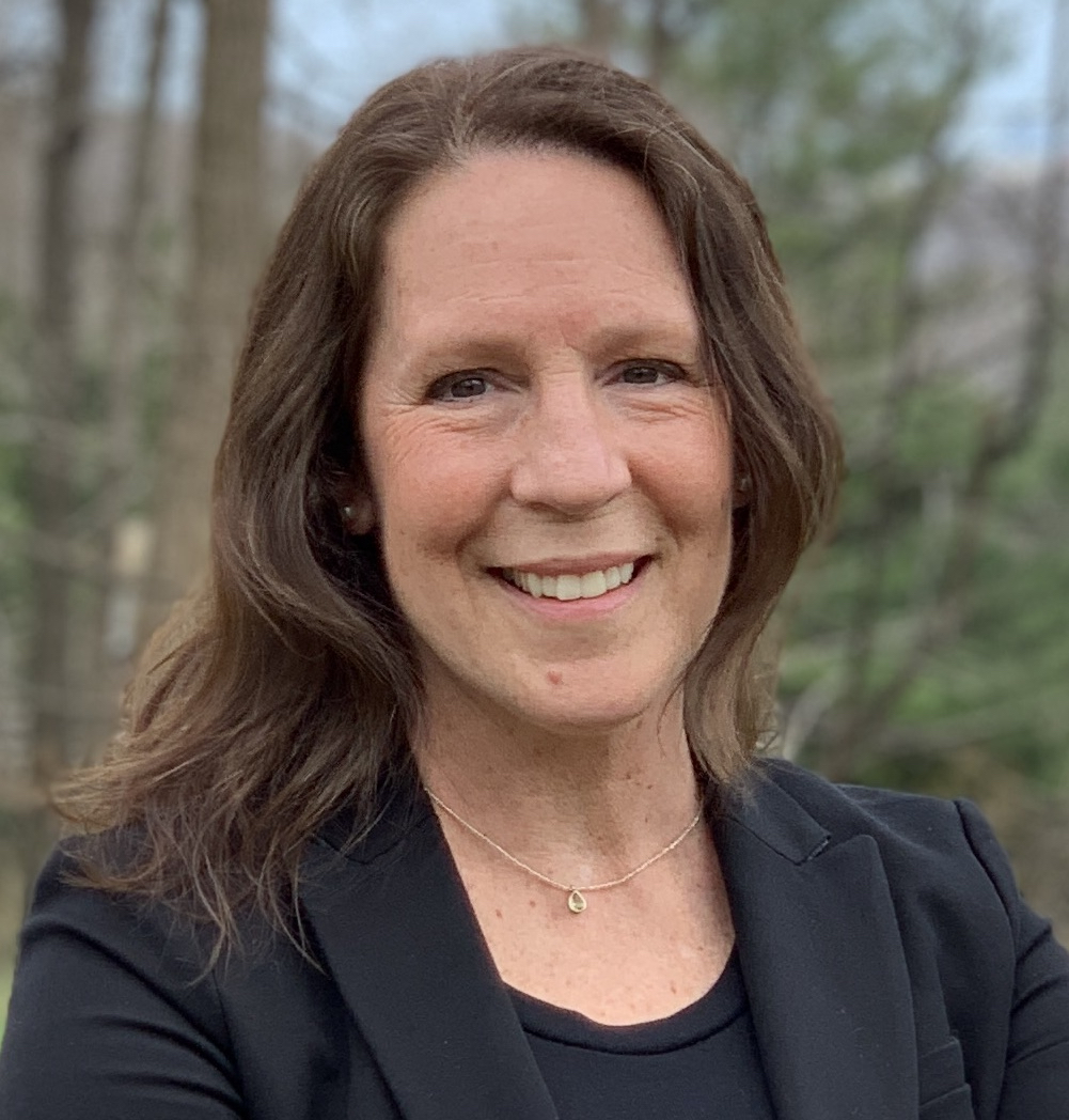 Photo of panelist Erin Lake